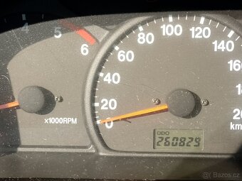 SUZUKI Grand Vitara 2,0 HDI 80KW 4X4 - 9