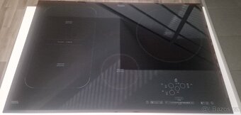 Indukční varná deska Whirlpool šířka 77cm - 9