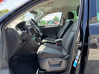Volkswagen Tiguan Comfortline 1.4TSI DSG 4Motion - 9
