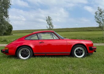 Porsche 911 SC 3.0, evropská verze z roku 1982 - 9