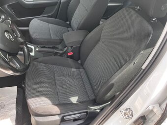 Škoda Octavia III, 1.6 TDI, 1.maj, ČR, DSG - 9