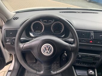 Volkswagen Golf Variant 1.9 TDI 74kW r.v.2005 - 9