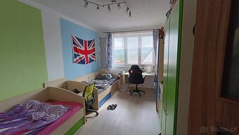 Byt 3+1 s balkonem a garáží ve Švihově - 9