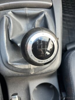 Volkswagen Passat 1.9TDI- 4MOTION,2004,Highline - 9