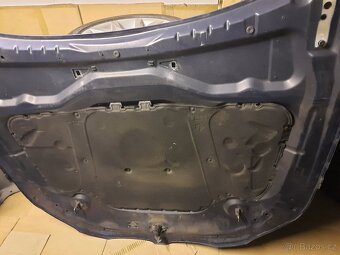 BMW e60, e61 kapota - tiefseeblau - 9