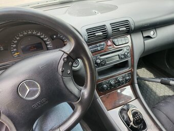Mercedes w203 220 cdi - 9
