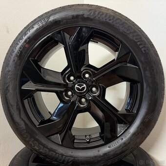 MAZDA CX-30 5x114,3 R18 ET45+LETNÍ 215/55R18 6/5mm - 9
