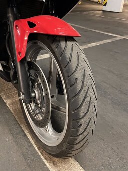 Honda CBR 250R - Rok 2011 - Najeto 17.844km - 9