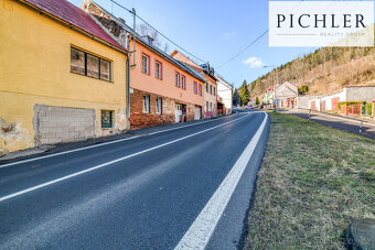Prodej rodinného domu/chalupy 203 m2 s garáží a pozemky 5496 - 9