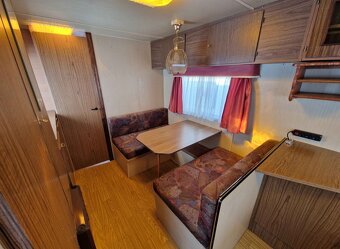 Velký karavan na zahradu - 9