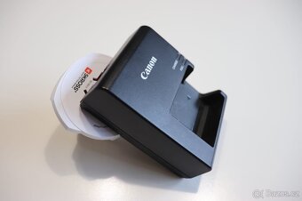 Canon EOS Rebel T6 + příslušenství - 9