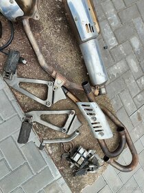 Cagiva Canyon 500 / 600 - cettralni tlumič- díly - 9