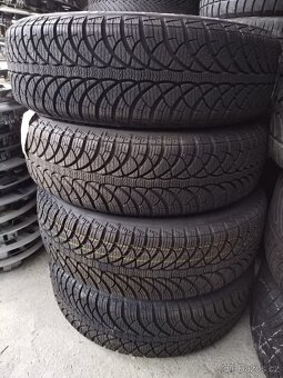 kola SMART TWINGO 4x100 R15 + 165/65/15 185/60/15 - 9