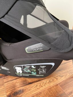 Autosedačka Bugaboo Turtle Air by Nuna + isofix báze - 9
