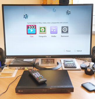 Blu-ray, DVD přehrávač LG BP125 - Super stav - 9