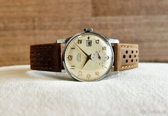 Československé Mechanické Retro Vintage hodinky PRIM Datumat - 9