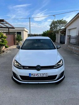 LIPKO LIPO SPOJLER GOLF 7 PREDNÉHO NÁRAZNÍKU NA NARAZNIK - 9