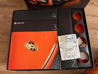 LEGO TECHNIC 42056 Porsche 911 GT3 RS - Z VÝSTAVKY - 9