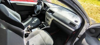 Opel Astra H - Caravan, r. výroby 2007, Benzin + LPG - 9