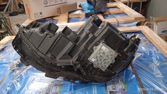 Světlo Ford Edge - 9