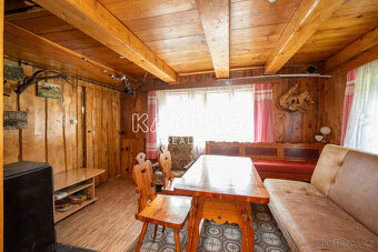 Prodej chaty se stavebním pozemkem o ploše 2870 m² v obci Ho - 9
