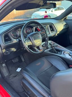 Dodge Challanger - 9