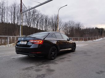 Škoda Superb Sportline - 9