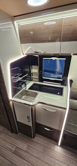 2025 Integral 180PS AUTOMAT 3.5t FIAT DUCATO obytný VIP TOP - 9