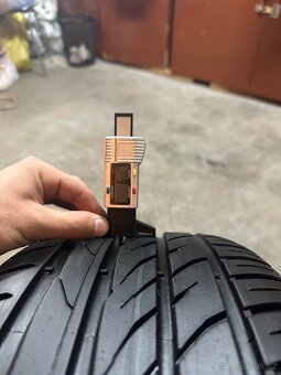 ALU Kola ŠKODA 5x112 R17 CYGNUS ZÁNOVNÍ Letní Pneu 225/45/17 - 9