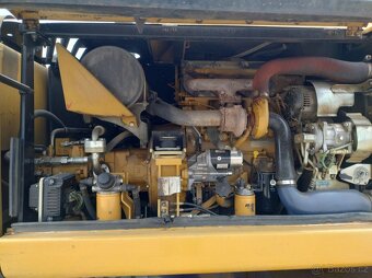 CAT 313D - 9