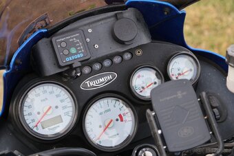 Triumph Tiger 955i, rok 2006 - 9