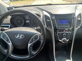 Hyundai I 30 benzin - 9