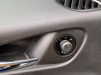 Opel Zafira 1.4 T , 103 kW benzín, 2013 - 9