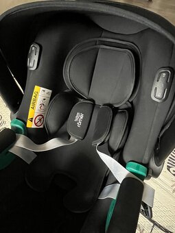 BRITAX ROMER BabySafe iSense 2022 - 9