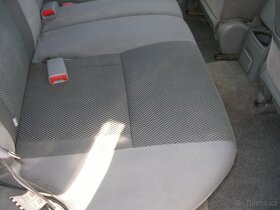 TOYOTA RAV4,4x4, 2.0,110KW,BENZÍN,KLIMA,SERVISKA - 9