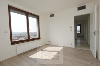 Pronájem bytu 3+kk, 72 m2 - Praha - Holešovice, ev.č. N08057 - 9