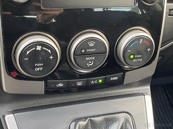 Mazda 5 1.8 i , 85 kW benzín, 2010 - 9