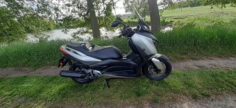 Yamaha X max 125 (2018 nové v čr ) - 9