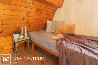 Prodej chaty 90 m², pozemek 1209 m², na okraji města Vysoké  - 9