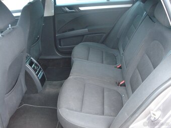 Škoda Superb Kombi 1.4 TSI,1.MAJITEL,NOVÁ STK - 9