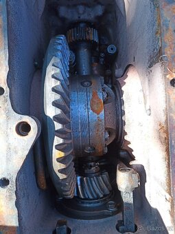 Převodovka a rozvodovka Zetor 7245 - 9