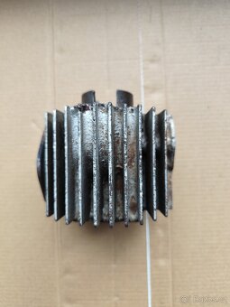 Válec Jawa 550 - výbrus - 9