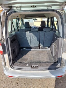 Ford Tourneo Courier - 9