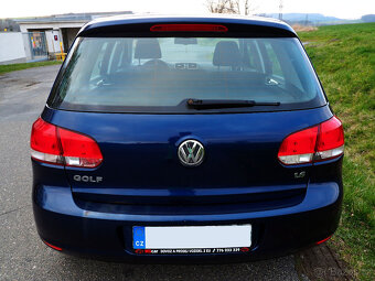VW Golf 6 ▪ 1.6 75 kW ▪ Climatronic ▪ výhřev ▪ 2 sady kol ▪ - 9