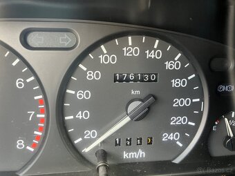 Prodám Ford Mondeo 1,6 65 kW - 9