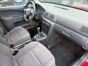 Škoda Octavia, 1.6i, 75kw Původ ČR Nová STK - 9