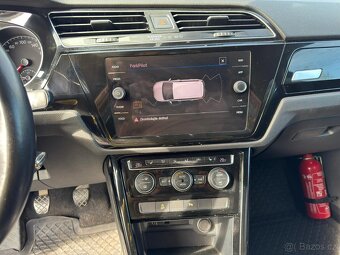 Volkswagen Touran 2.0 TDI 110kw -po rozvodech, servis jen VW - 9