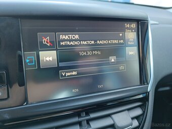 Peugeot 208 1.2 benzín, 2016 – vhodné na opravu - 9