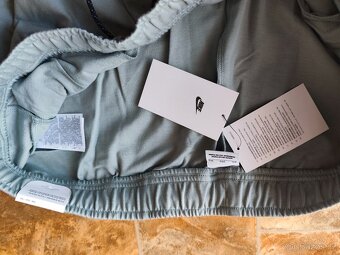 Nike Tech Fleece - 9