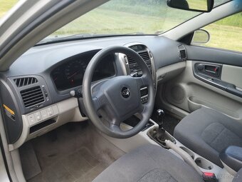 KIA CERATO 2004 BENZÍN DIGIKLIMATIZACE - 9